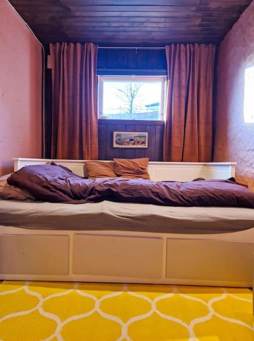 Cosy Ground Floor Apartment With Three Bedrooms 卑爾根 外观 照片